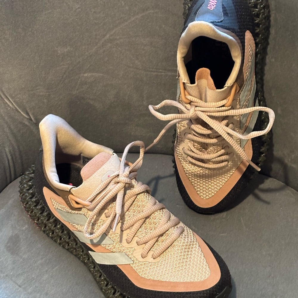 ADIDAS 4D FWD RUNNING SHOES - Picture 2 of 8